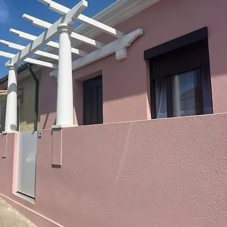 بيت للعطل Pergola House - Typical House